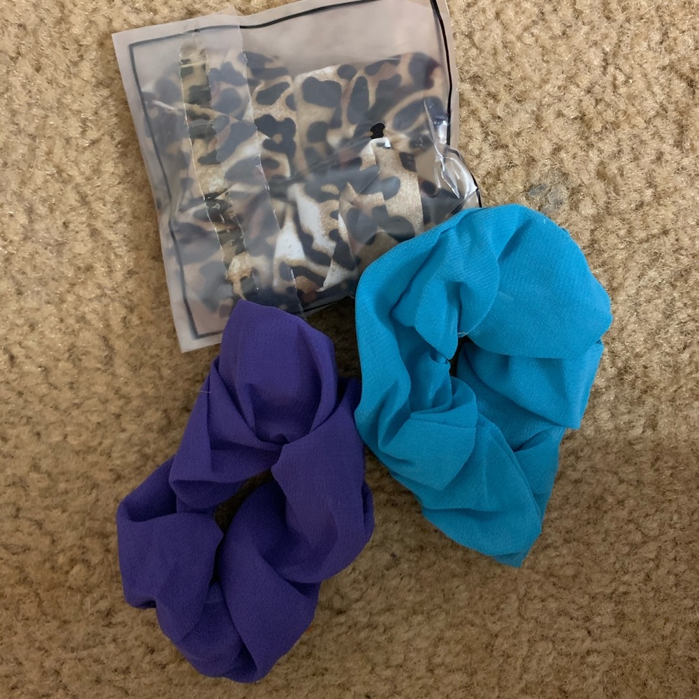SCRUNCHIE BUNDLE 🪐